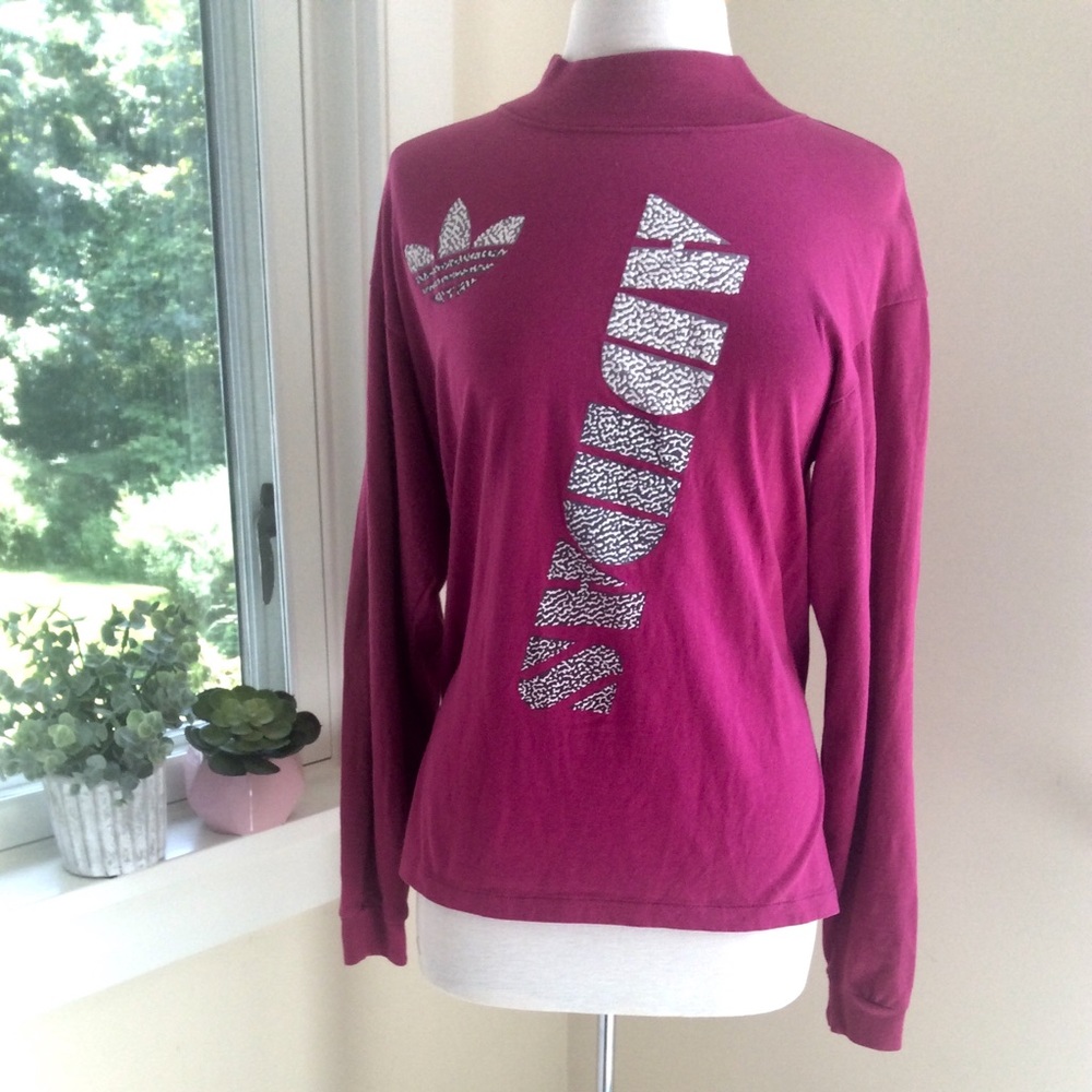 ⬇️$27 RAD 80’s  Adidas Ombre Top- Vintage!